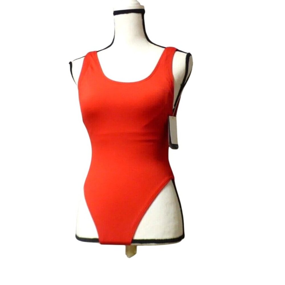 TYR Active Womens Solid LEXI Swimsuit with Bra; Red, Size S (4/6)